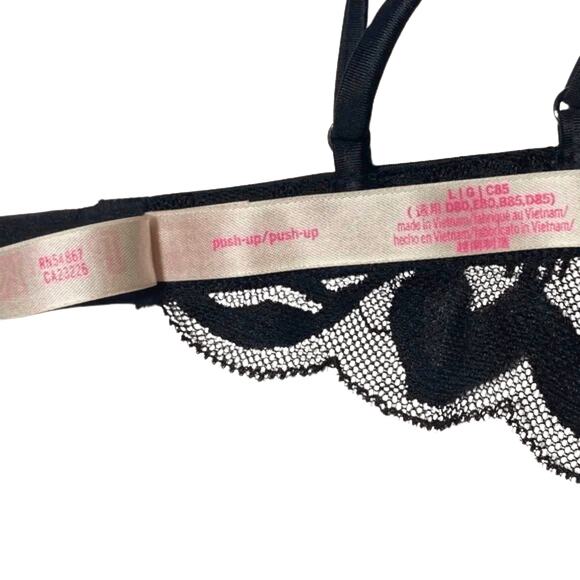 Victoria's Secret Sz Large Bra Black Lace Crossback Push Up Padded Wireless - Picture 8 of 9